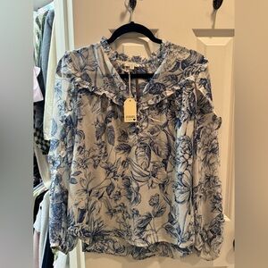 JODIFL Blue and White Floral Blouse